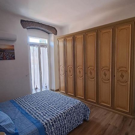 Orizzonte 5 Terre - Via Napoli 85, Stazione Centrale - Centro Storico لا سبيتسْيا المظهر الخارجي الصورة